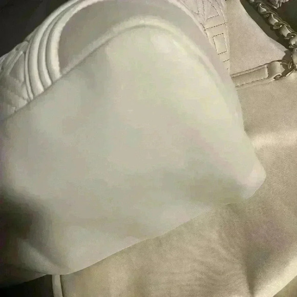 Tory Burch Shoulder Bag - Picture 8 of 9